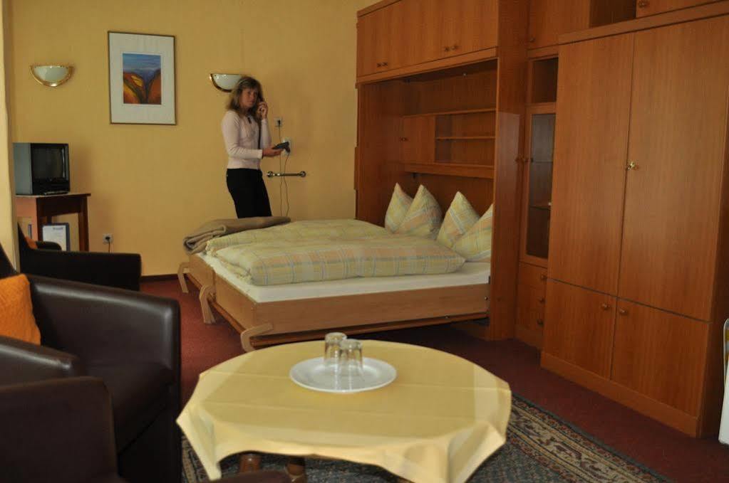 Haus Mariann Hotel Bad Wildungen Bagian luar foto